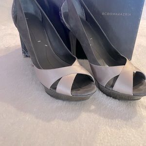 BCBGMaxAzria - Size 9 -Smoke/dove heels